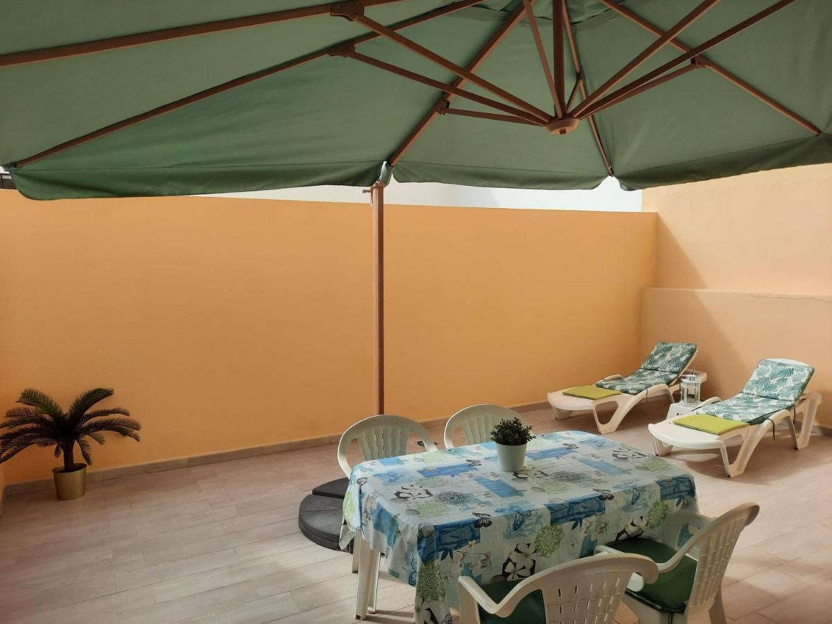 Ziocarlo/Tenerife/Los Cristianos 洛斯克里斯蒂亚诺斯 外观 照片
